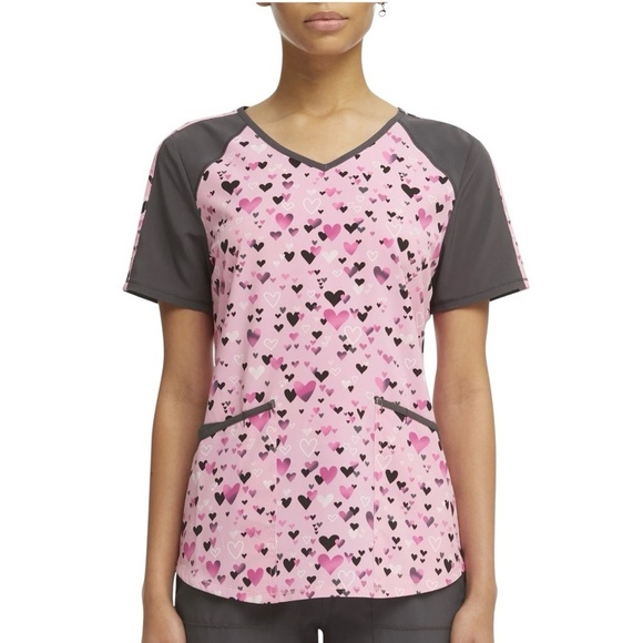 Scrubstar Women’s size XL heart print scrub top stretch Valentines Day pink NWT - Picture 1 of 9